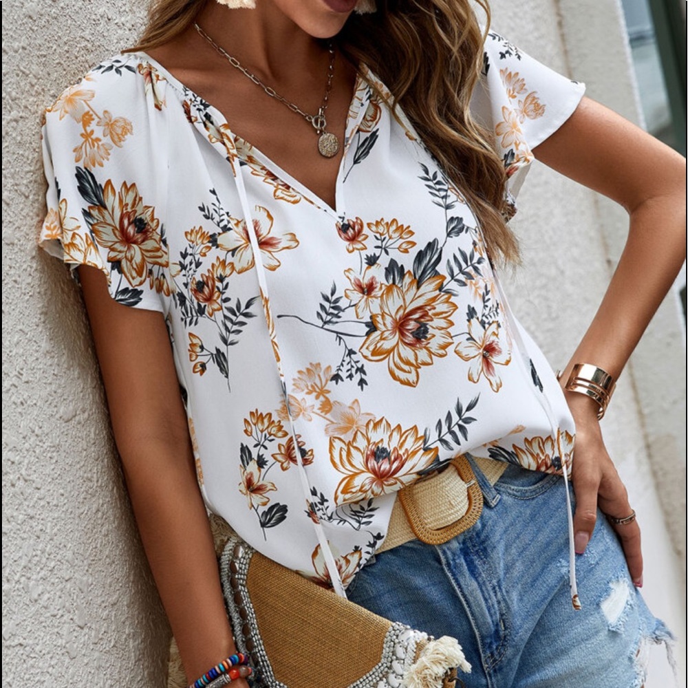 Floral Print Butterfly Sleeve Cottagecore Top Blouse Shirt - Picture 4 of 4
